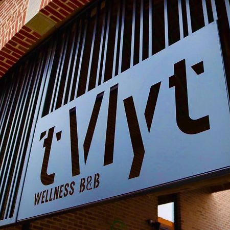 리엠스트 'T Vlyt Vakantiehuis-Wellness B&B 외부 사진