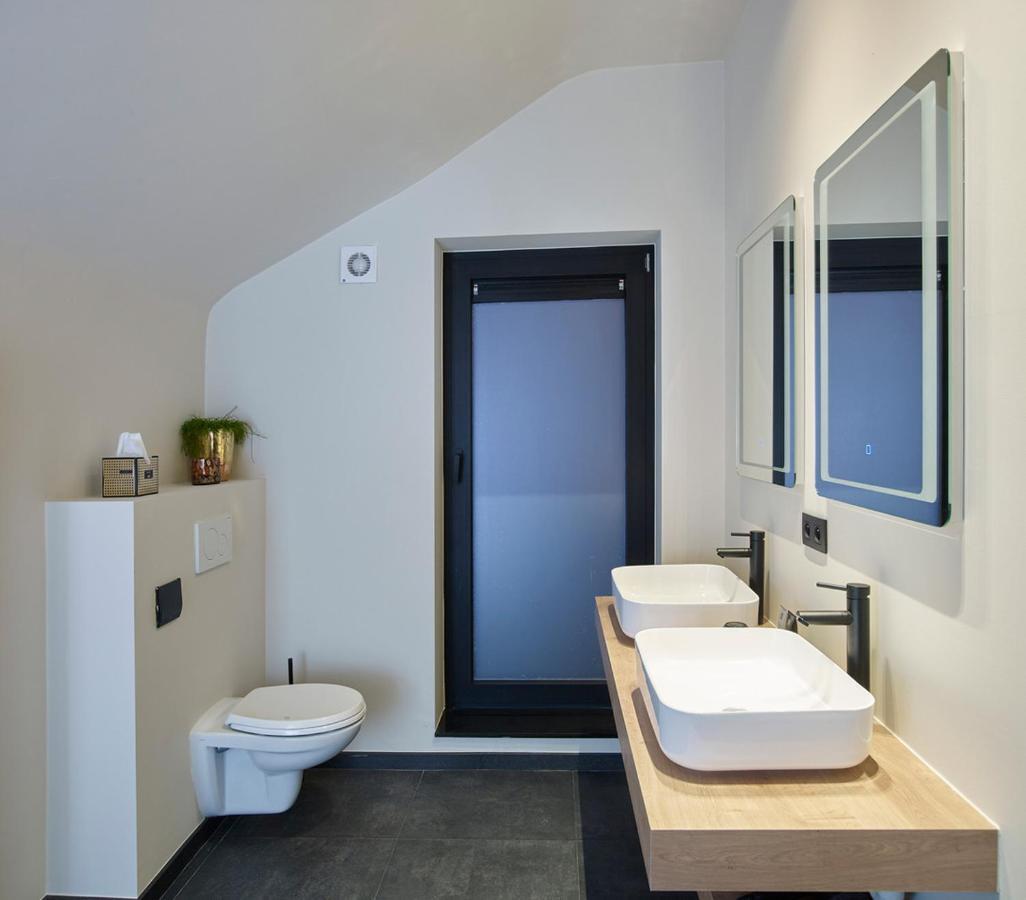 리엠스트 'T Vlyt Vakantiehuis-Wellness B&B 외부 사진